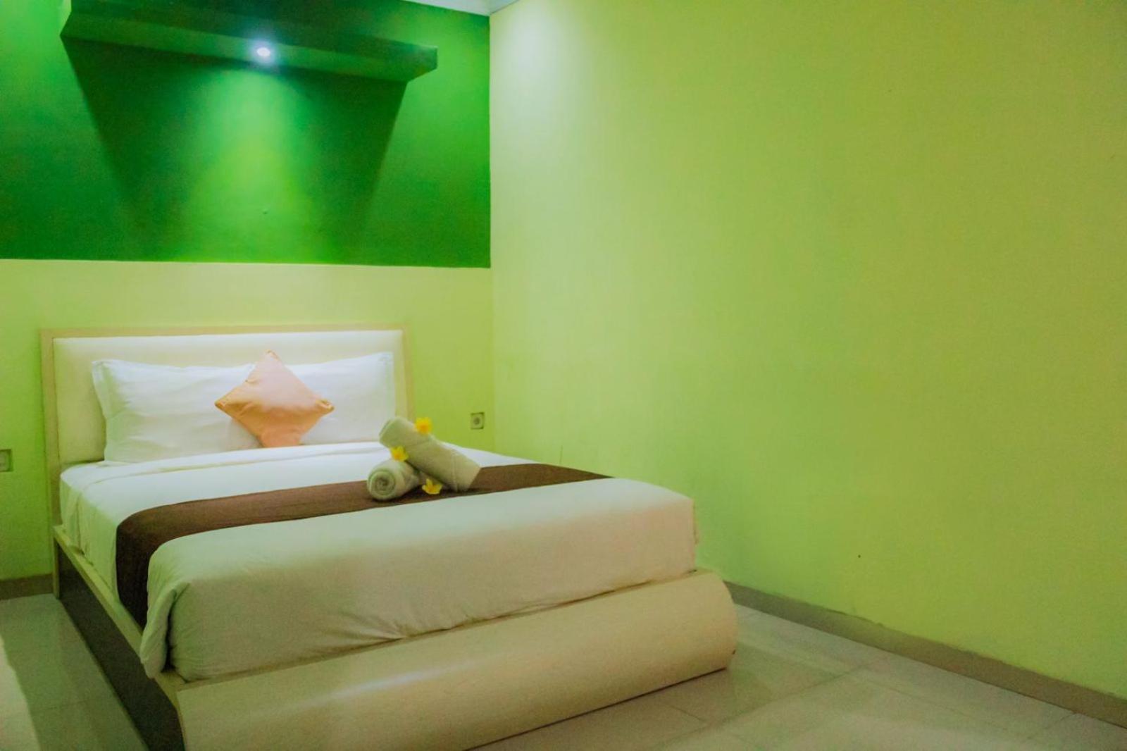 Dedy Beach Inn Kuta  Exterior photo